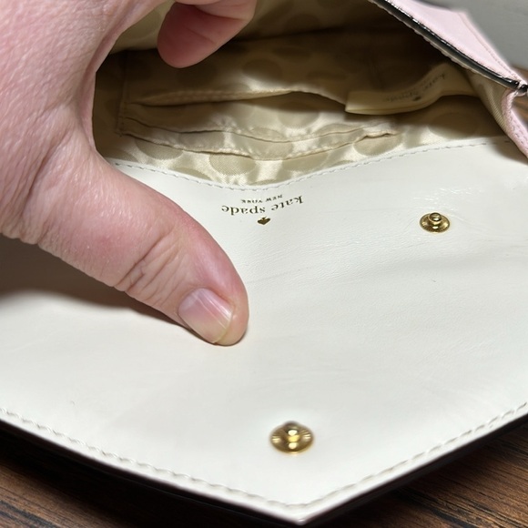 EUC very clean Kate Spade New York Cedar Street Crossbody - Picture 6 of 6